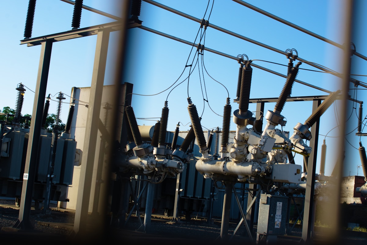 Orta gerilim trafo merkezi ve enerji sahası